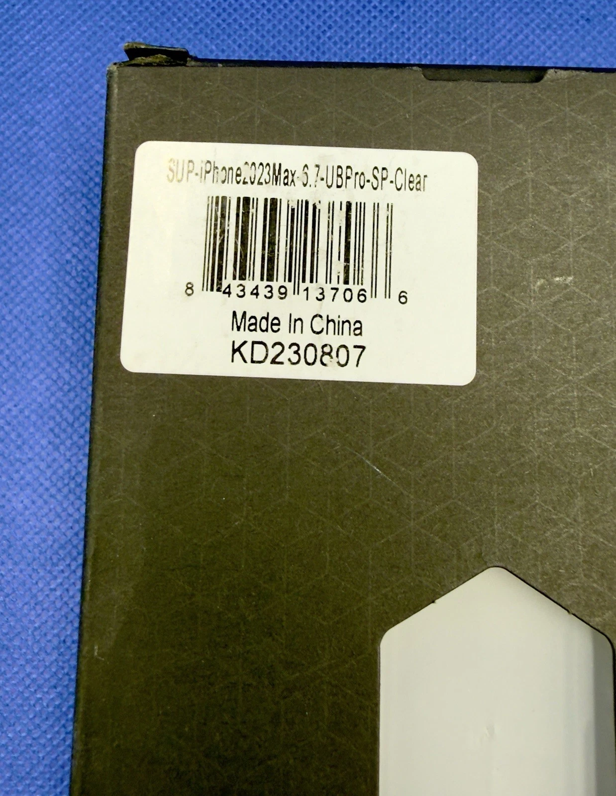 SUPCASE Unicorn Beetle Pro — iPhone 15 Pro Max photo 3